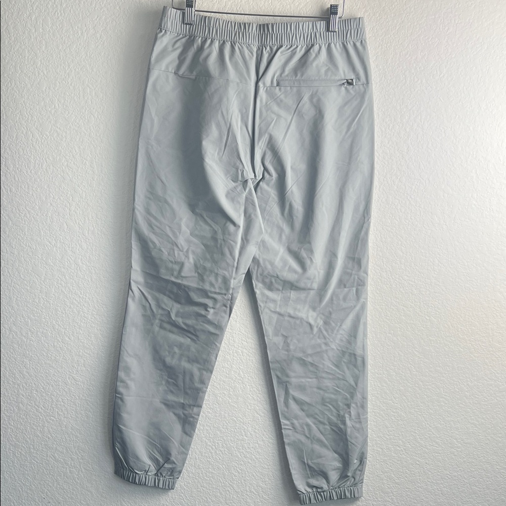 Banana Republic Light Gray Chinos Men’s Pants Size 32 - Picture 4 of 8